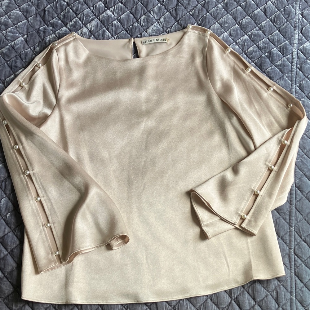 Alice + Olivia Cream Pearl-Trim Long-Sleeve Blouse